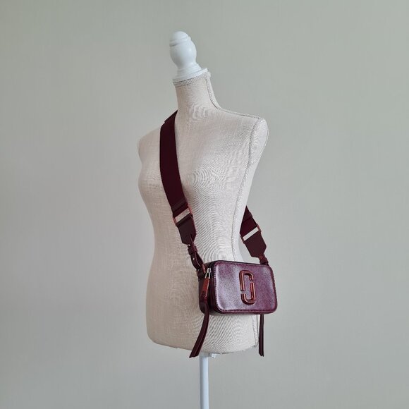 Marc Jacobs Snapshot DTM Crossbody Wine Burgundy Red Leather Camera Bag Oxblood - Picture 1 of 12